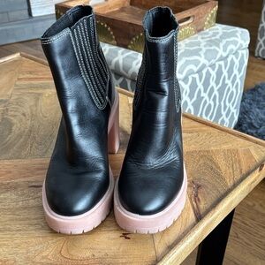 Dolce Vita Black and Pink Heeled caster H2O waterproof lug heeled Boots size 8